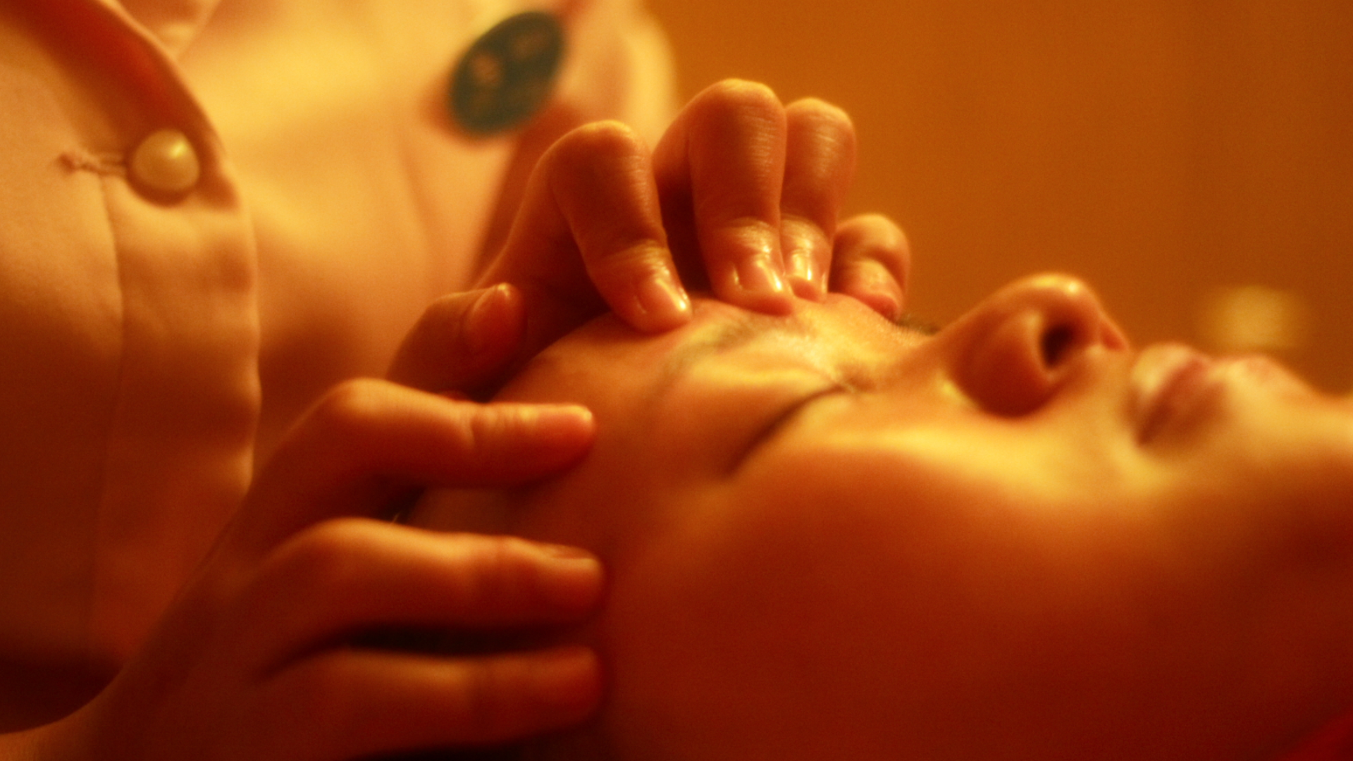 Holistic Methods for Preventing and Treating Headaches